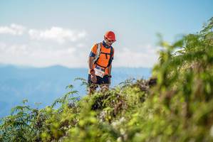 BIB: 5040
                            <button type="button" onclick="openModal(18992737)" class="btn btn-primary btn-sm float-right btn-popup" data-toggle="modal" data-target=".modal-high-quality">
                        <i class="fas fa-shopping-cart"></i> Add to Cart
                    </button>
                                            <button type="button" onclick="isThisMe(18992737, true)" class="btn btn-success btn-sm float-right btn-popup btn-isme hidden" data-toggle="tooltip" data-placement="bottom" title="นี่คือรูปของคุณใช่ไหม คลิกที่นี่เพื่อเอาเข้าอัลบั้ม">
                        <i class="fas fa-plus"></i> Add to album
                    </button>
                    <button type="button" onclick="isThisMe(18992737, false)" class="btn btn-warning btn-sm float-right btn-popup btn-isnotme hidden">
                        <i class="fas fa-ban"></i> Remove from album
                    </button>